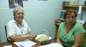 Nella foto la Direttrice della scuola in Nicaragua e Suor Ana Gilma Argueta e la Presidente associazione  "La Comune di Luigi Bottasini" di Gloria Chiaratti 